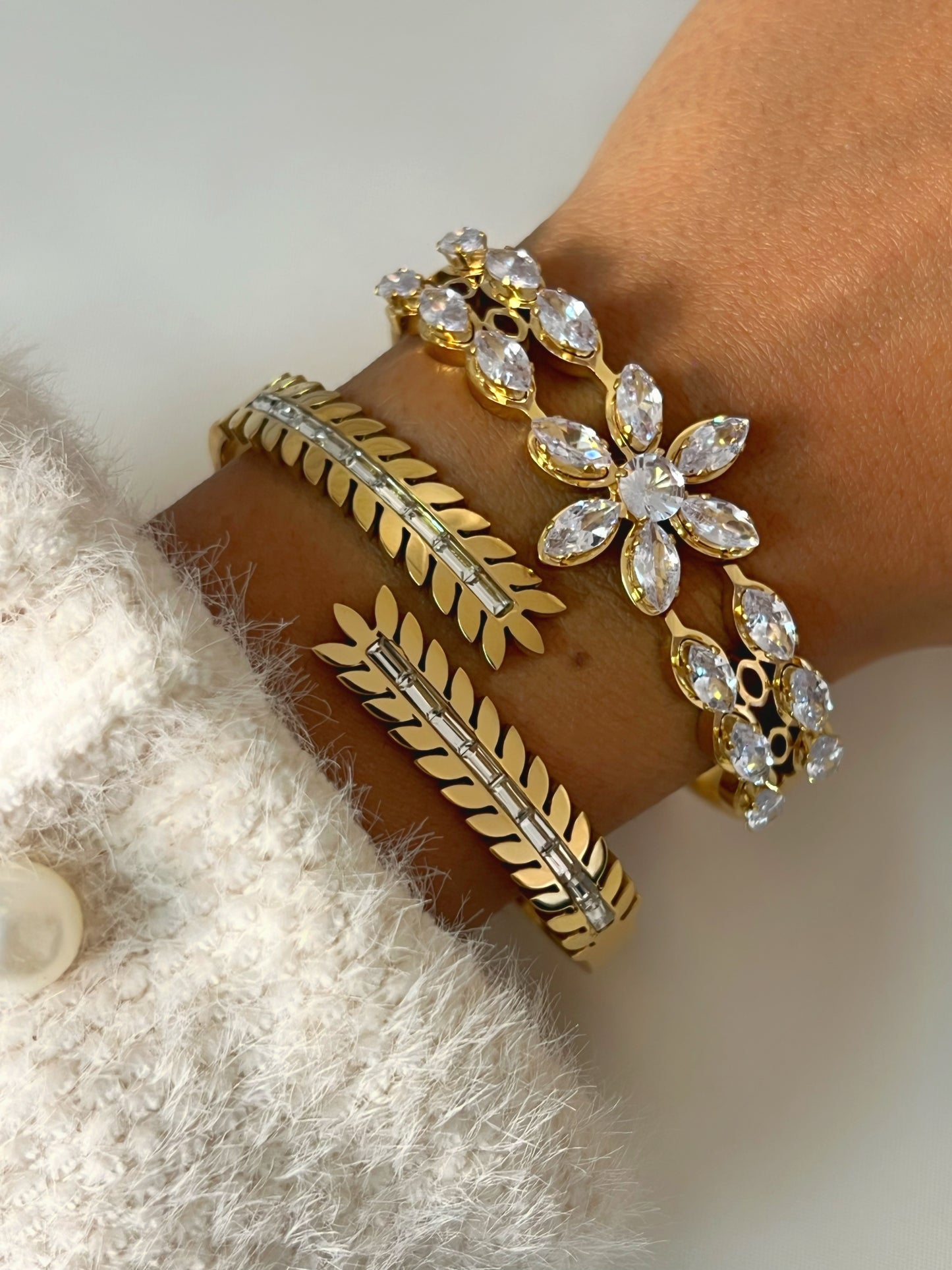 Bangle Hazel