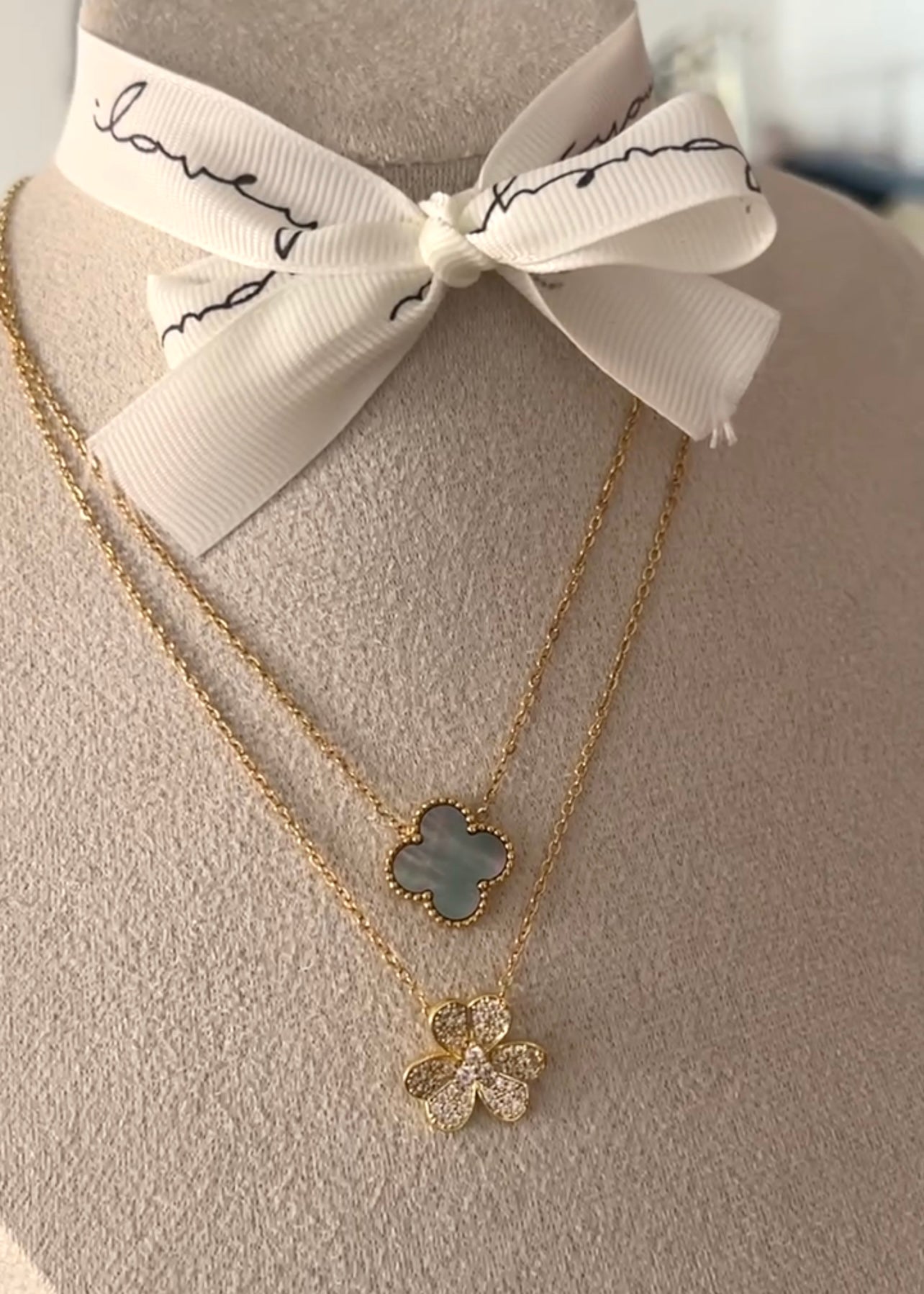 Collar Clover || Natural Shell