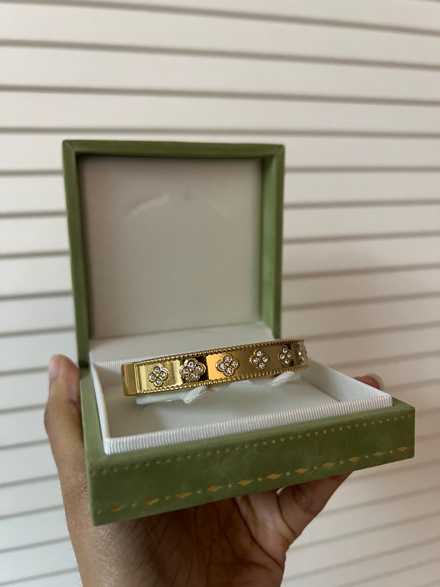 Bangle Cute Clover