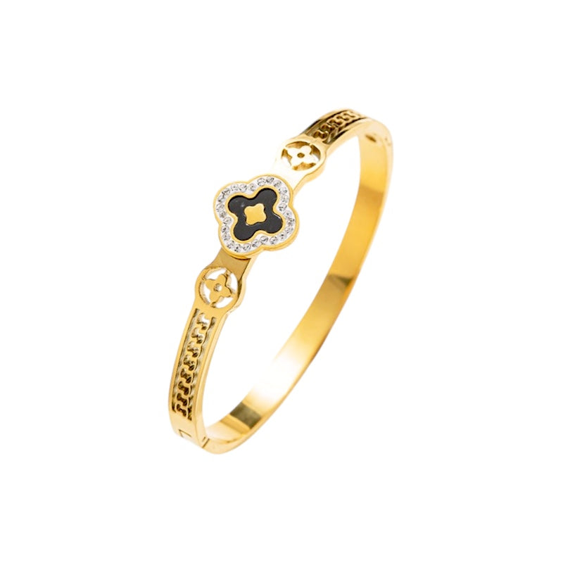Bangle Tayla