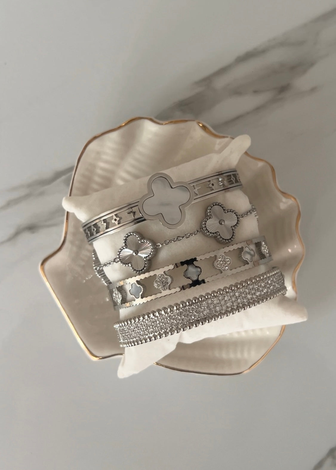 Stack Silver Clover