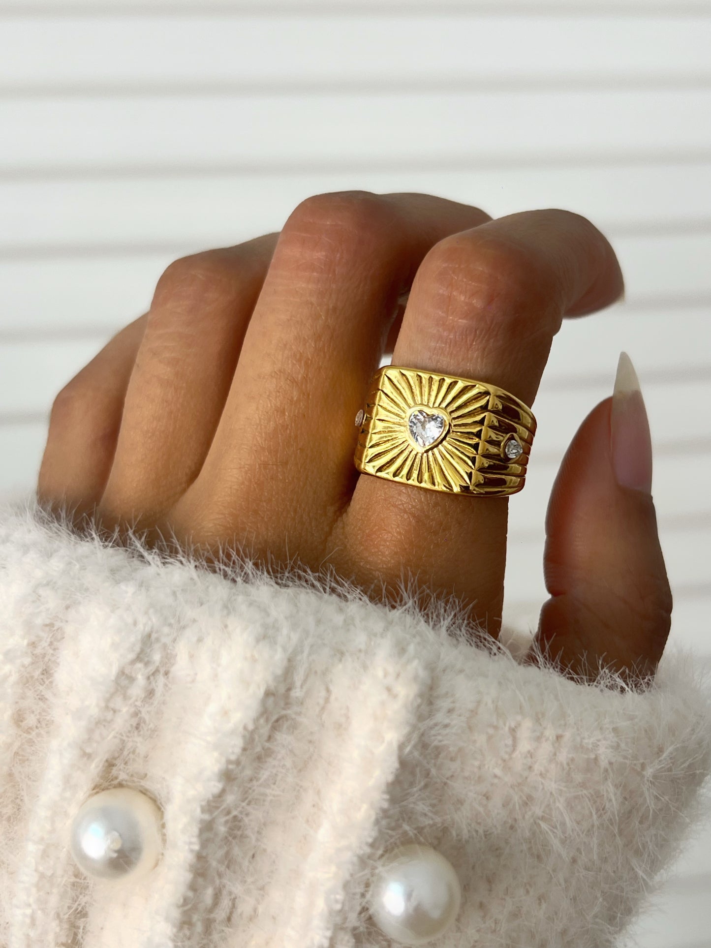 Hera-Ring