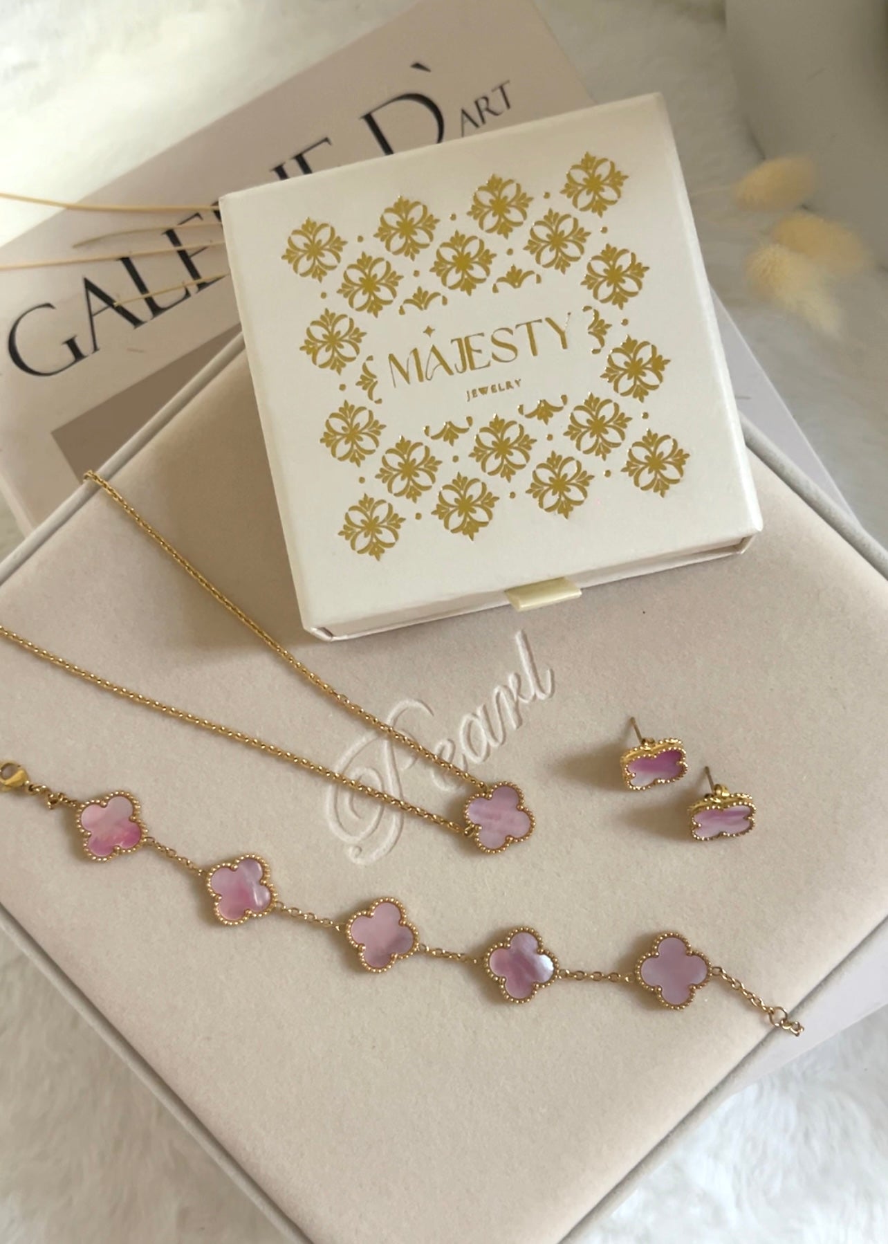 Set One Clover Natural Shell || Pink