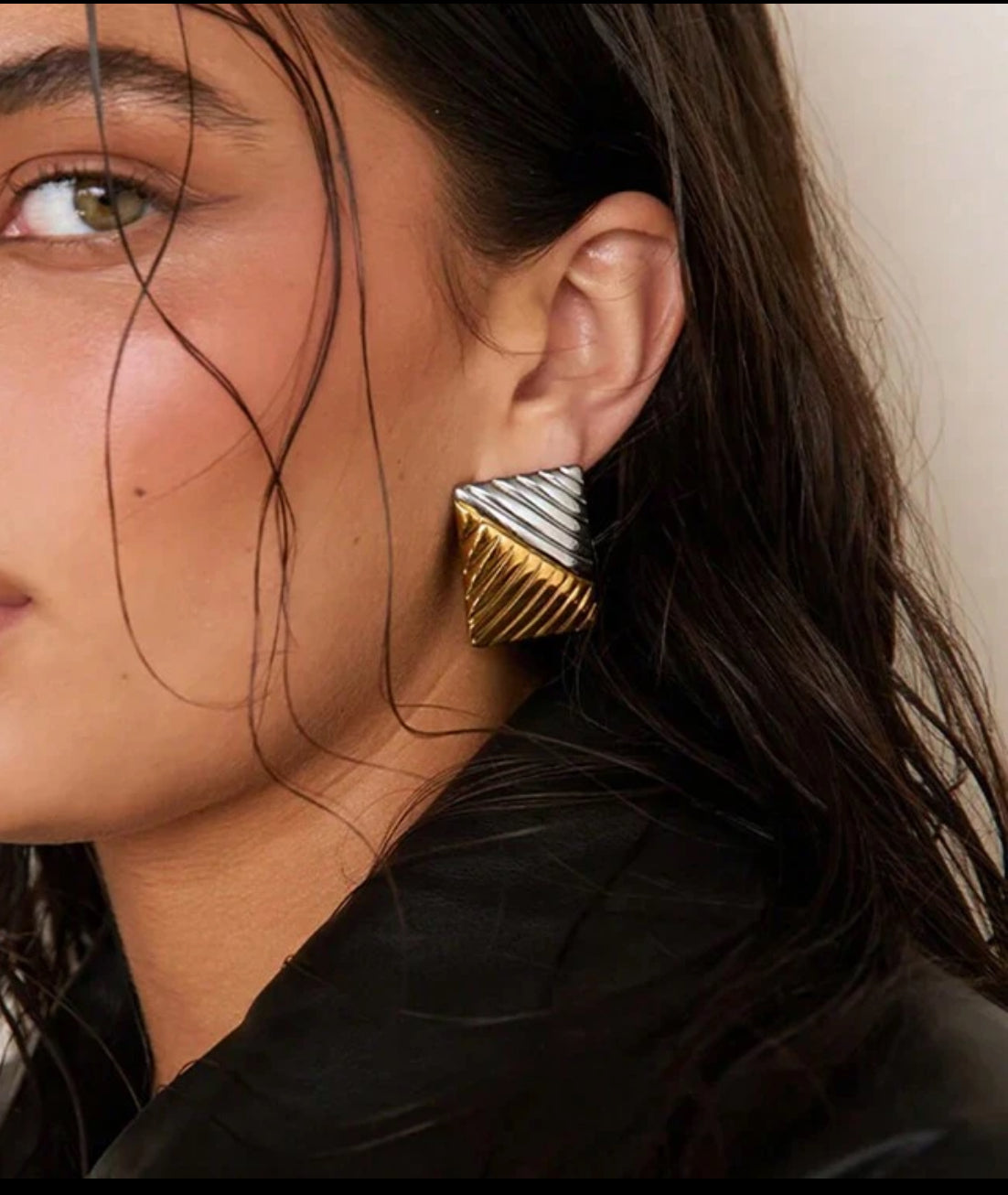Cruella earrings