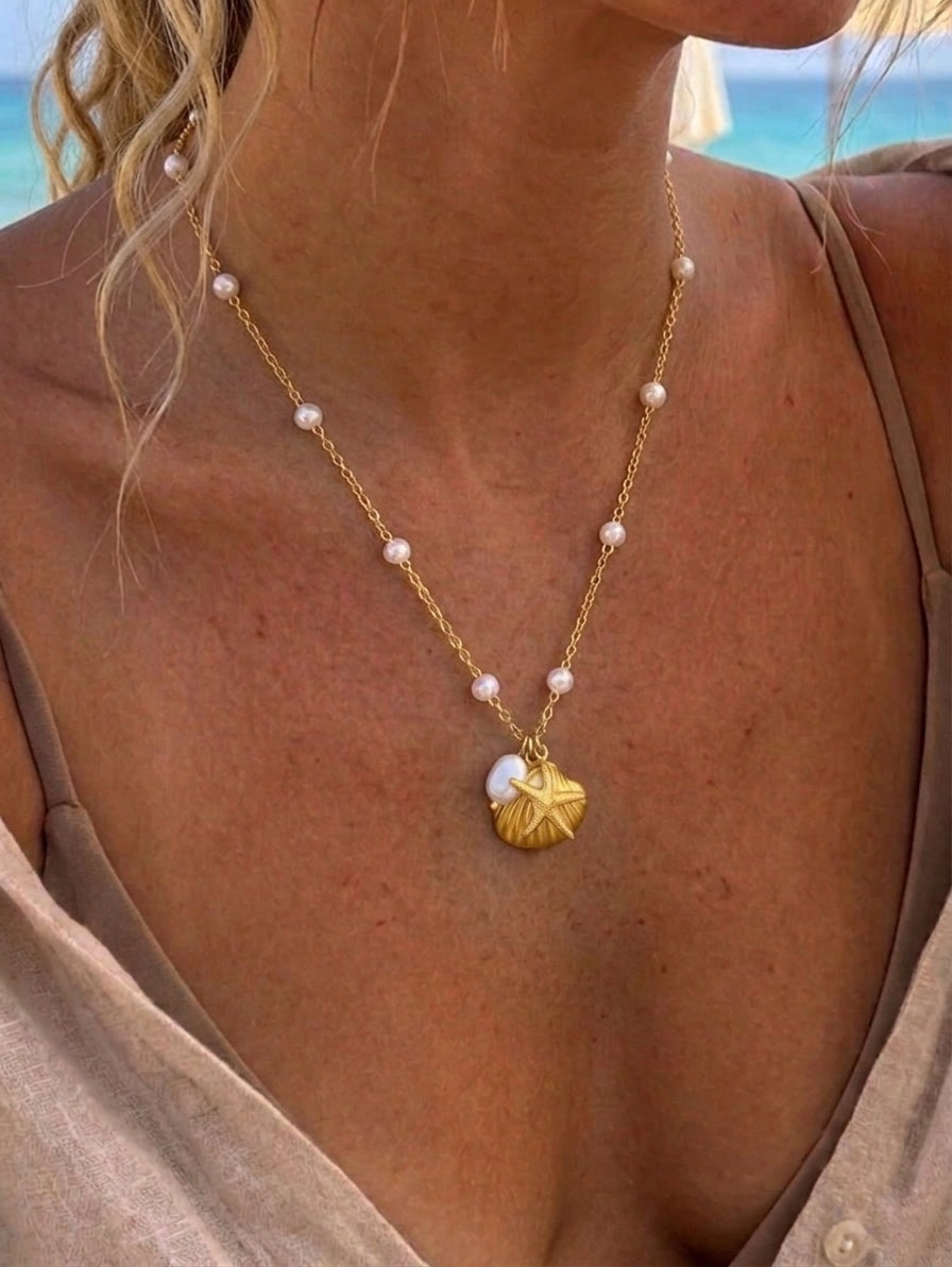 Collar Under the Sea