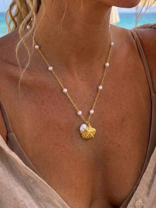 Collar Under the Sea