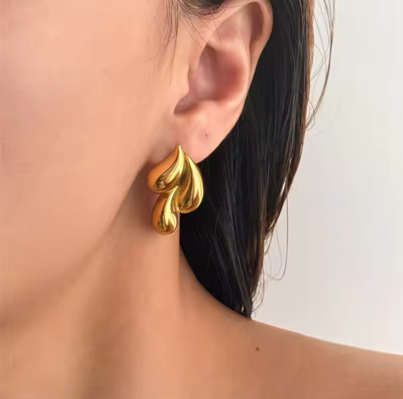 Tears earrings