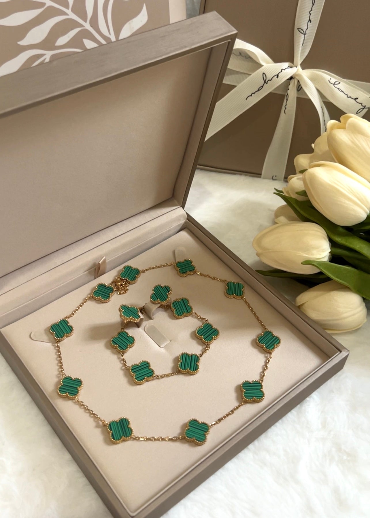 Set 10 Motif || Green