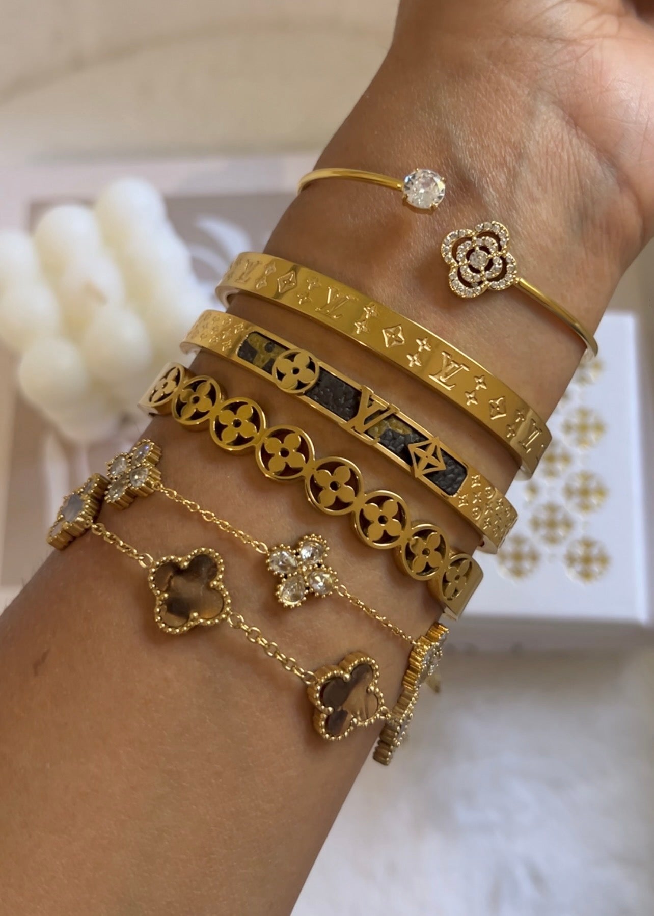 Bangle Lindsey