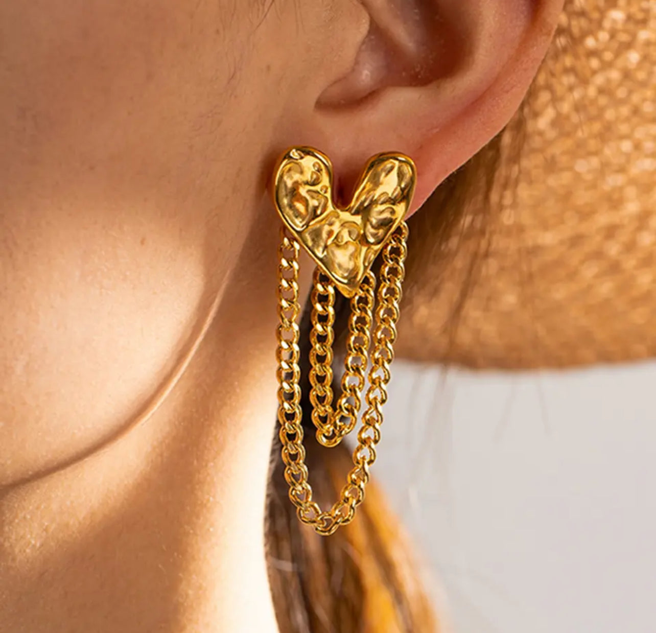 Love earrings