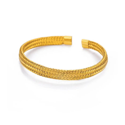 Stella Bangle