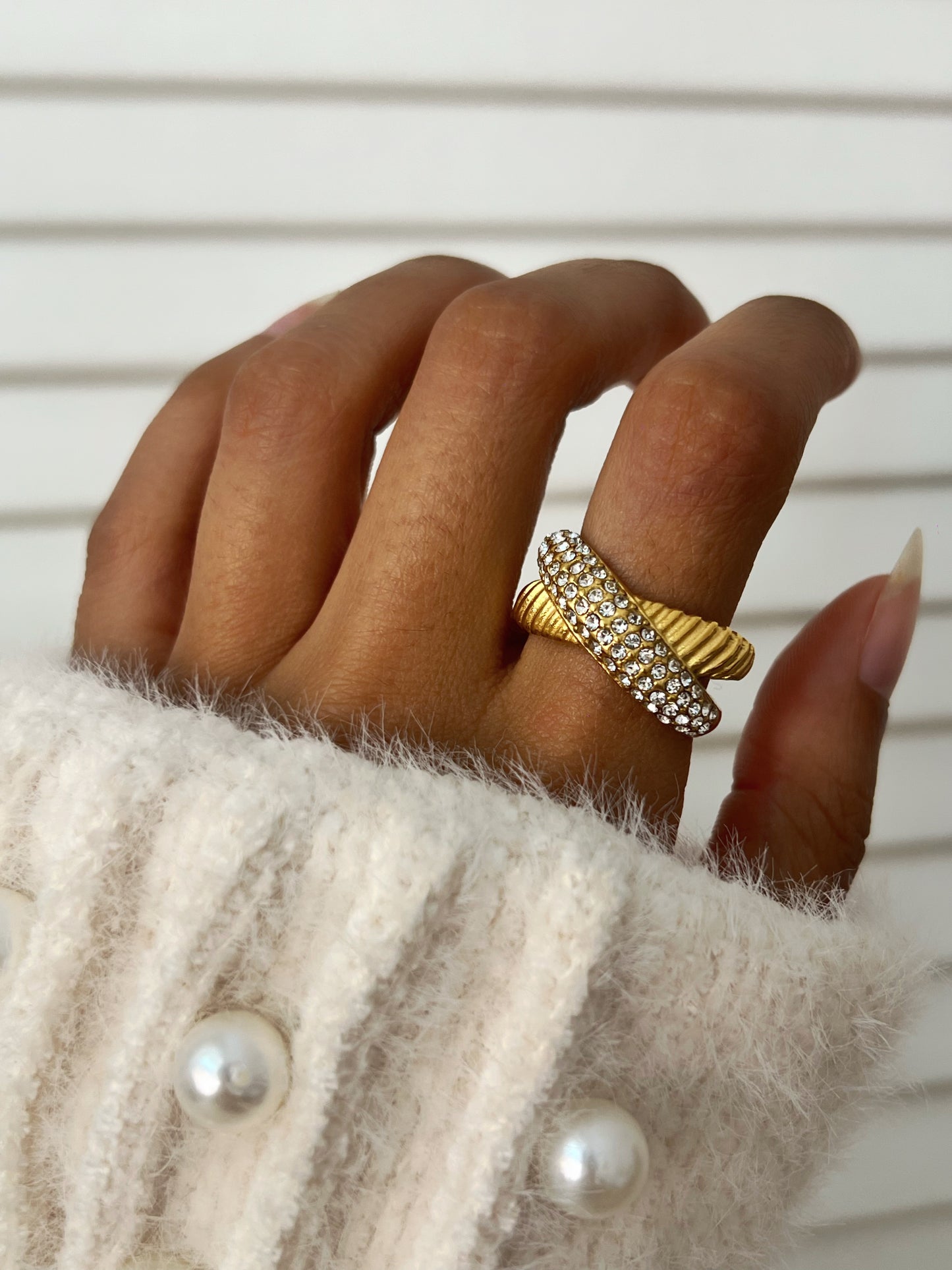 Cassandra-Ring