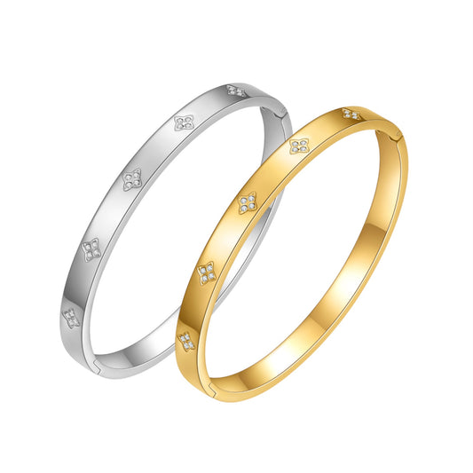 Bangle Sasha