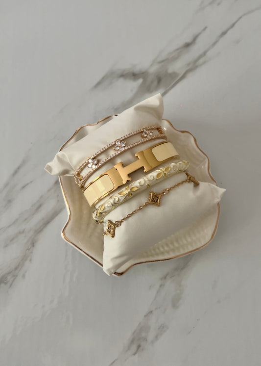 Stack Yellow Butter