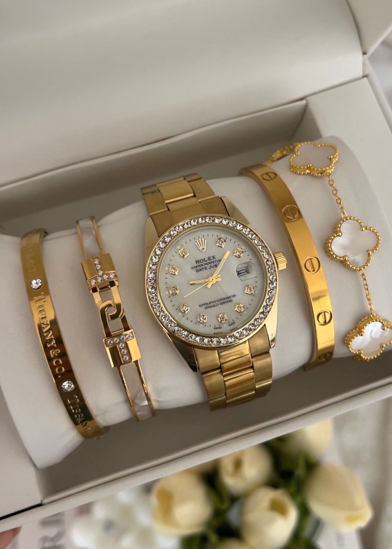 Set Gold & Shell