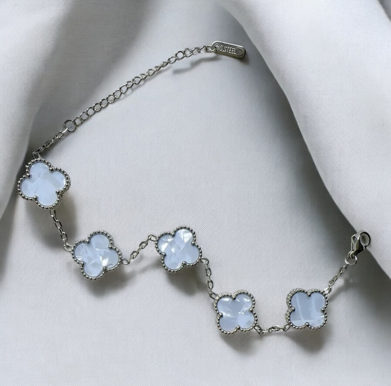 Pulsera Clover || Silver